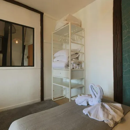 Let'S Take A Walk In The Woods Apartamento Tours Exterior foto